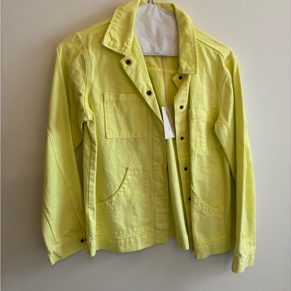 Universal Thread Yellow Jacket